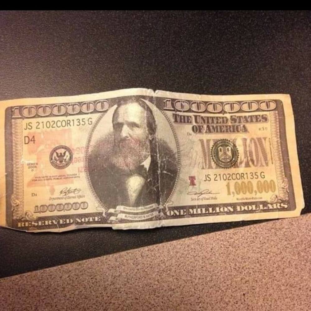 Meet your Posher, Sonya